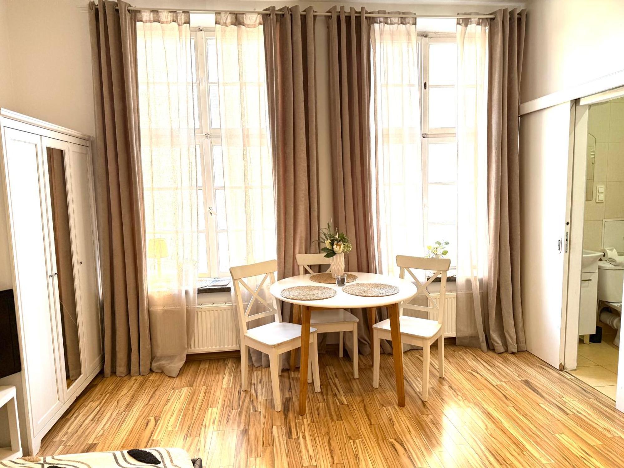 Apartment Apartament Kameralny 11 Na Starowce