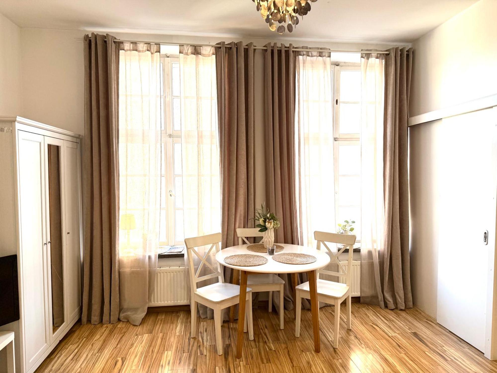 Apartament Kameralny 11 Na Starowce Apartment *